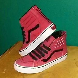 Red Vans kids shoes  ( us kids  size3.0)